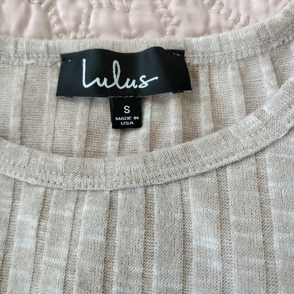 Lulu's Women's cropped long sleeve top size S - Picture 7 of 8